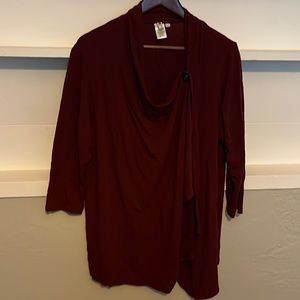 Maroon women’s asymmetrical top